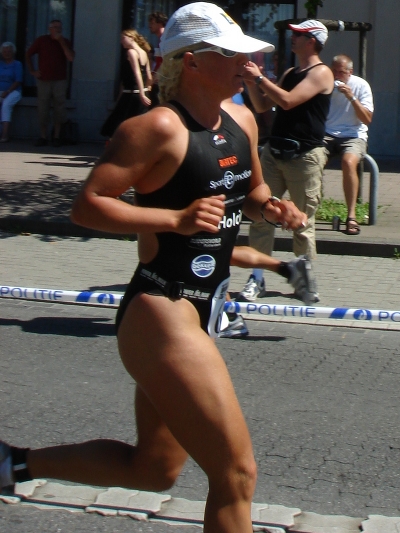 AntwerpIronman70.3_YvonneRun