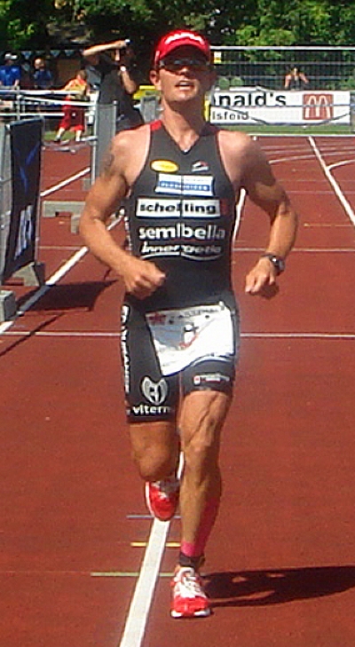 KarrlsfelderTriathlon07_ThomasRun1.jpg